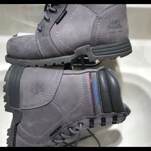 Caterpillar steel toe boots